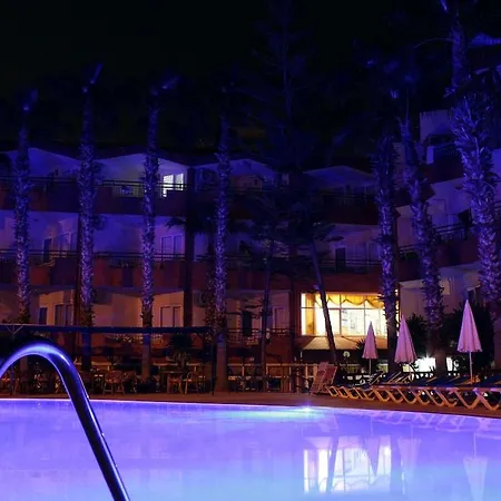 Semoris Hotel Side