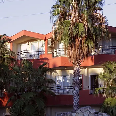 Semoris Hotel Side