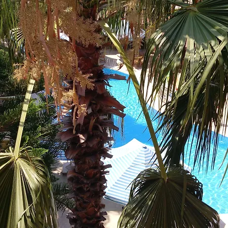 Hotel Semoris 3*