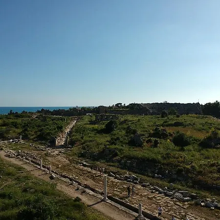 Semoris Hotel 3*