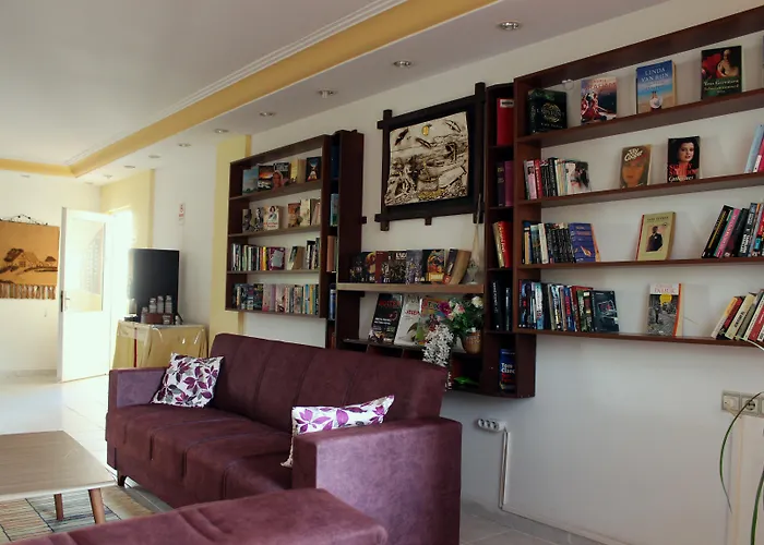 Semoris Hotel