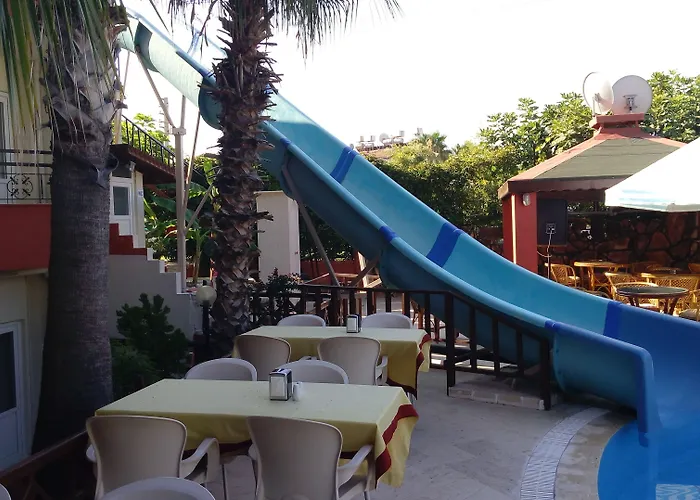 Hotel Semoris Side