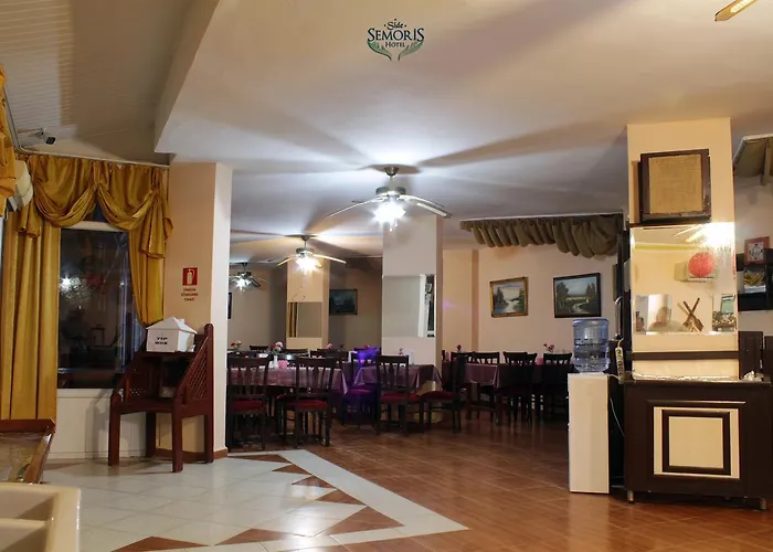 Semoris Hotel 3*