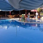 Semoris Hotel